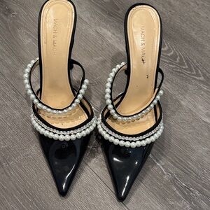 MACH & MACH Black Heels with Pearl Accents 39.5